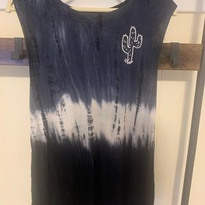 Womens sleeveless tie-dye shirt